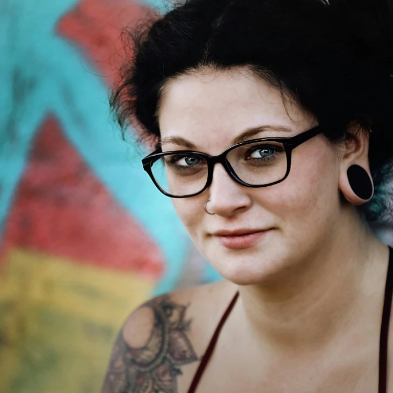 Tout savoir sur le piercing dermique