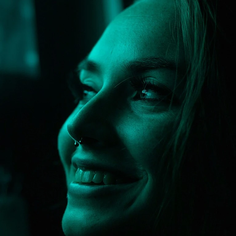 Les risques de paralysie liés au piercing du tragus : ce que vous devez savoir