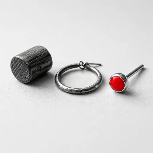 Du rituel tribal au bijou d'oreille : comment le piercing a traversé les civilisations